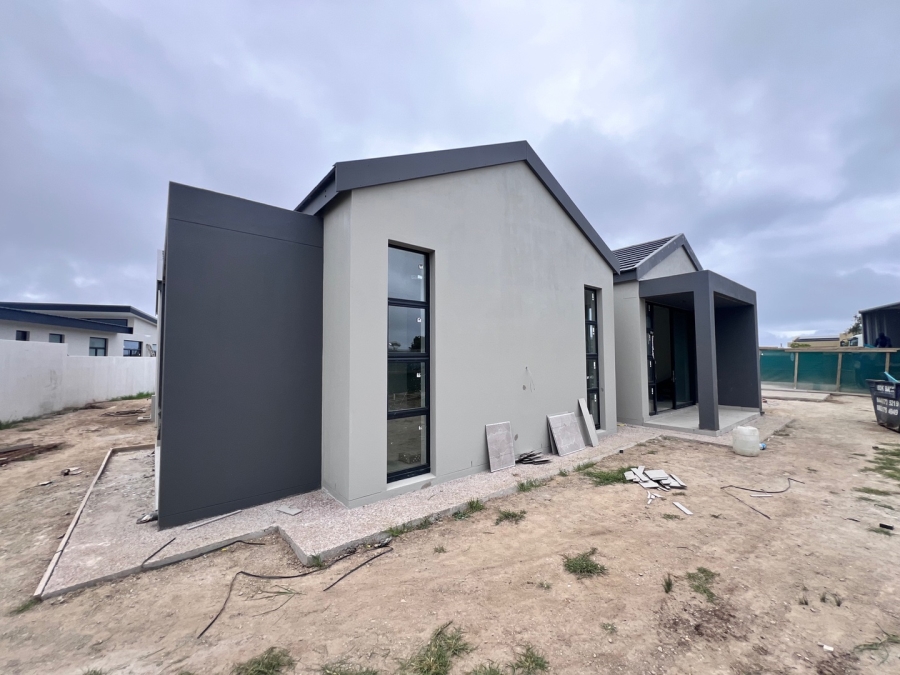 4 Bedroom Property for Sale in Oubaai Western Cape